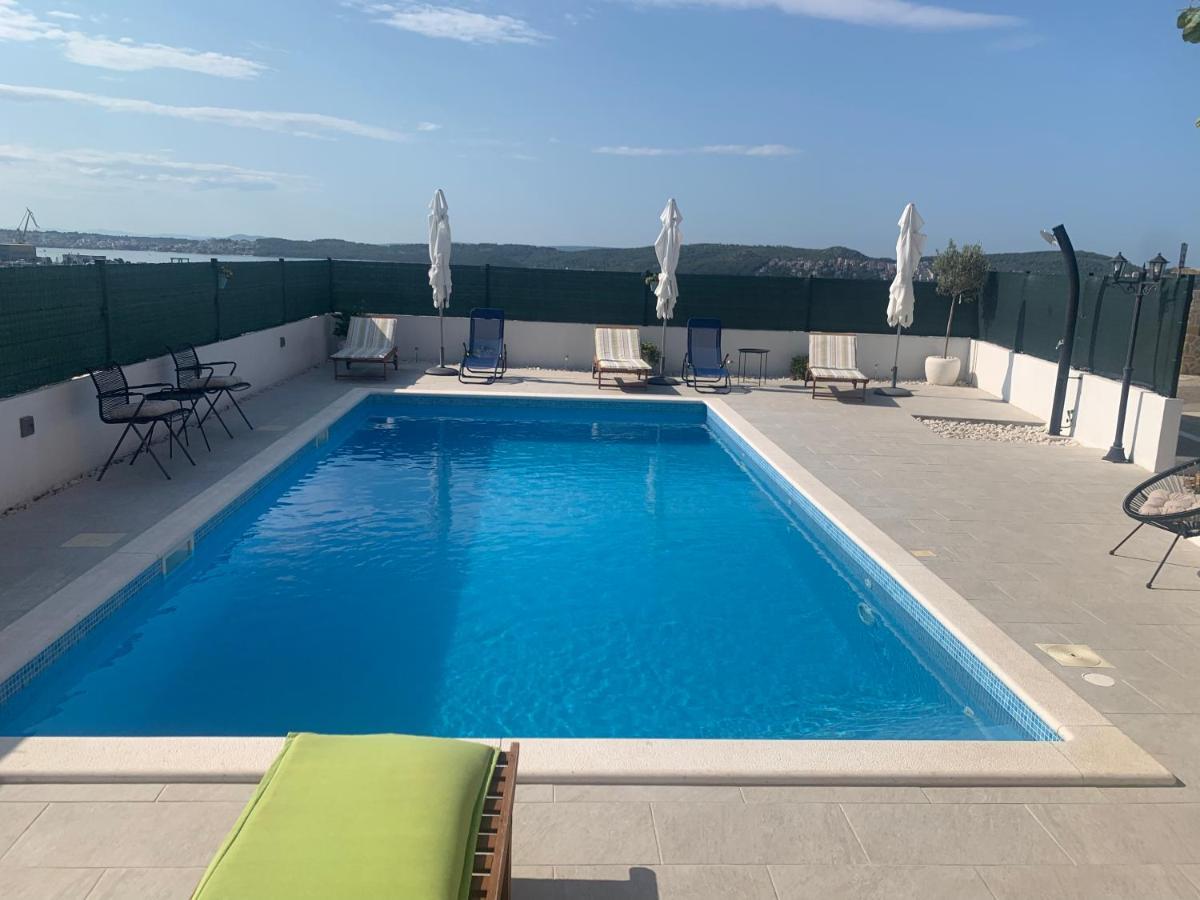 Apartments Villa Bella Vista Seget Τρογκίρ Εξωτερικό φωτογραφία