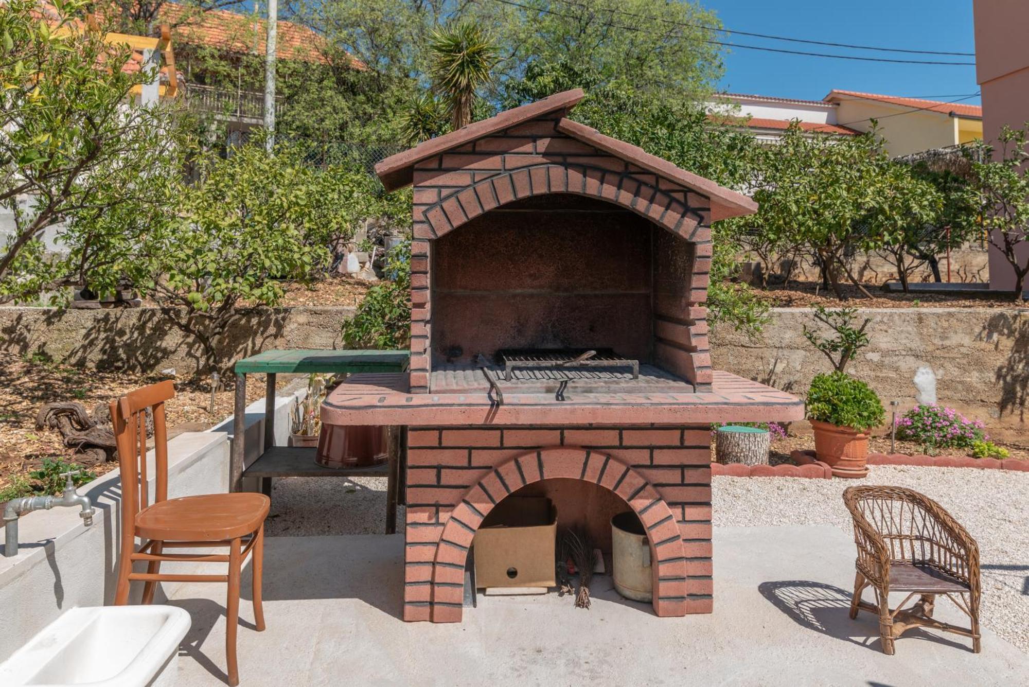 Apartments Villa Bella Vista Seget Τρογκίρ Εξωτερικό φωτογραφία