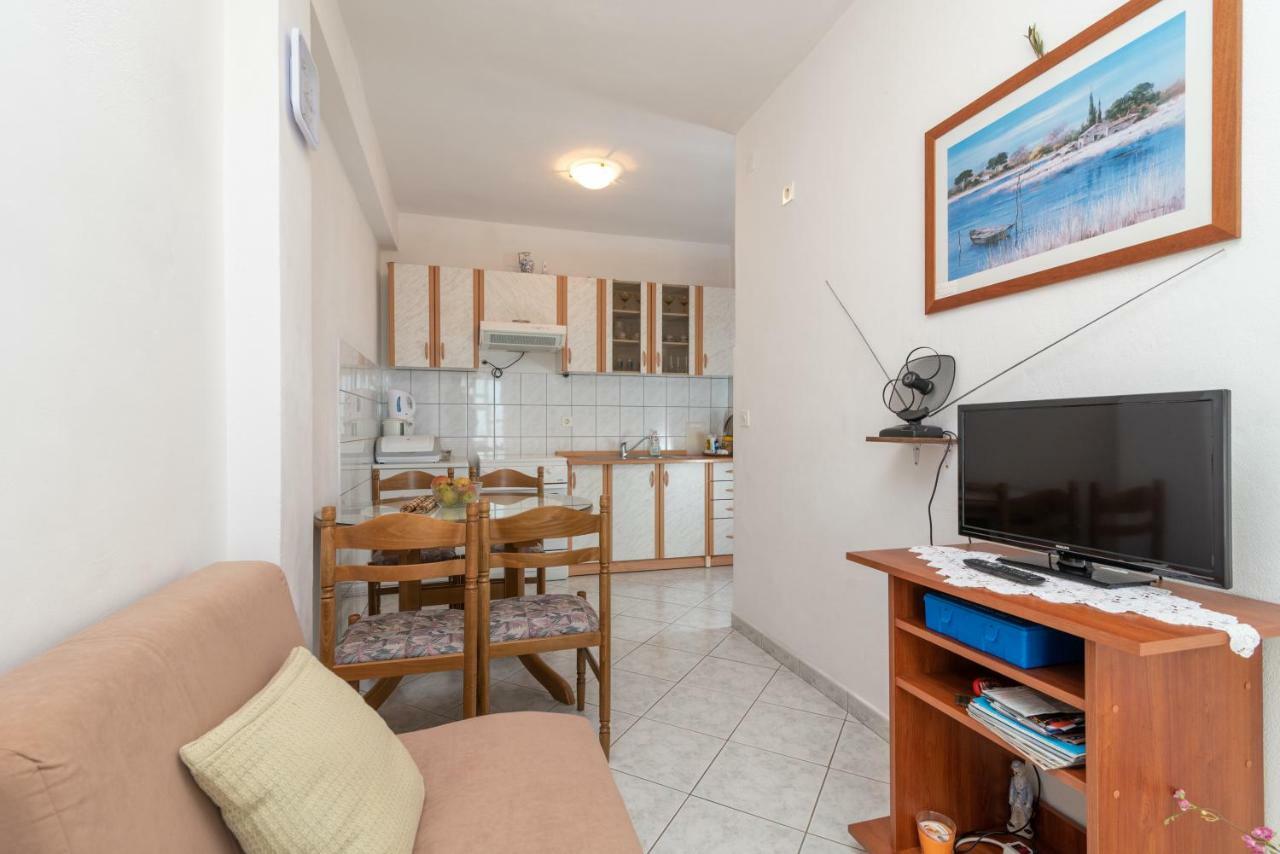 Apartments Villa Bella Vista Seget Τρογκίρ Εξωτερικό φωτογραφία